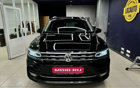 Volkswagen Tiguan II, 2018 год, 4 000 000 рублей, 24 фотография