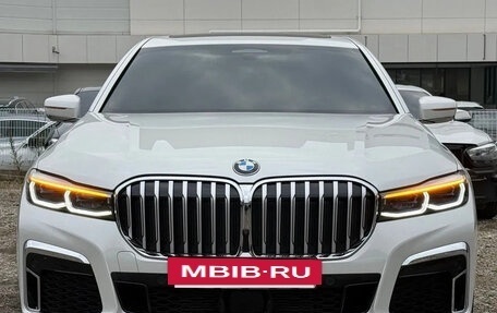 BMW 7 серия, 2022 год, 6 600 000 рублей, 2 фотография