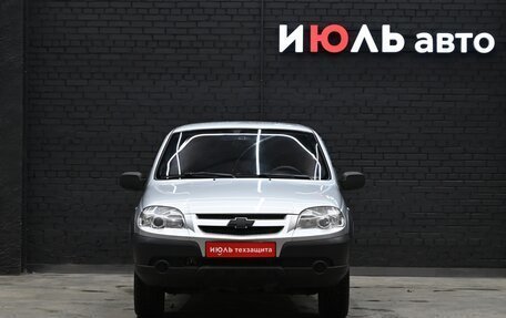 Chevrolet Niva I рестайлинг, 2011 год, 625 000 рублей, 2 фотография