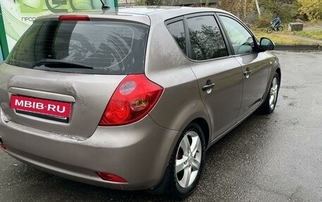 KIA cee'd I рестайлинг, 2007 год, 425 000 рублей, 3 фотография