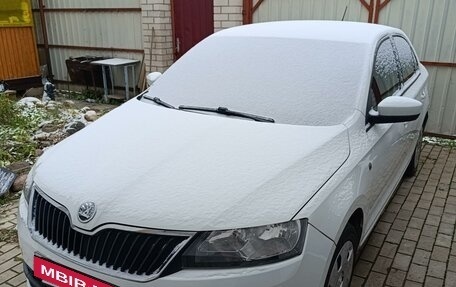 Skoda Rapid I, 2015 год, 850 000 рублей, 5 фотография