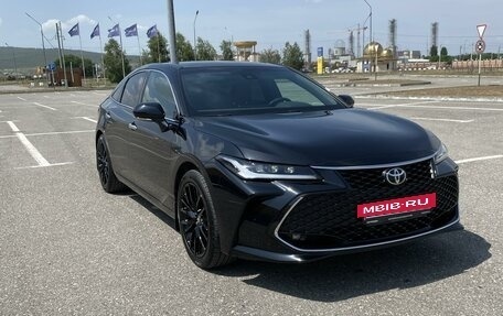 Toyota Avalon, 2022 год, 4 200 000 рублей, 28 фотография