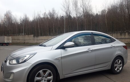 Hyundai Solaris II рестайлинг, 2014 год, 1 050 000 рублей, 15 фотография