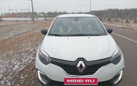 Renault Kaptur I рестайлинг, 2018 год, 1 600 000 рублей, 5 фотография