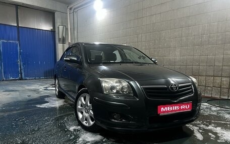 Toyota Avensis III рестайлинг, 2006 год, 999 999 рублей, 1 фотография