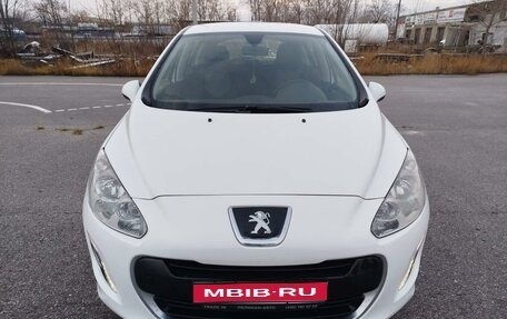 Peugeot 308 II, 2011 год, 649 000 рублей, 1 фотография