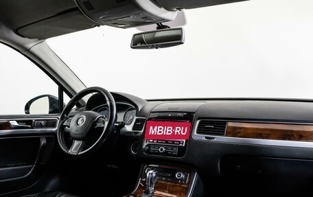 Volkswagen Touareg III, 2010 год, 2 049 000 рублей, 9 фотография