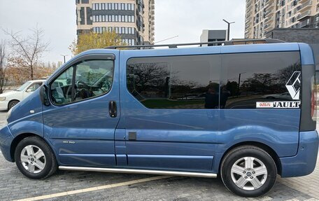 Renault Trafic, 2004 год, 2 200 000 рублей, 8 фотография