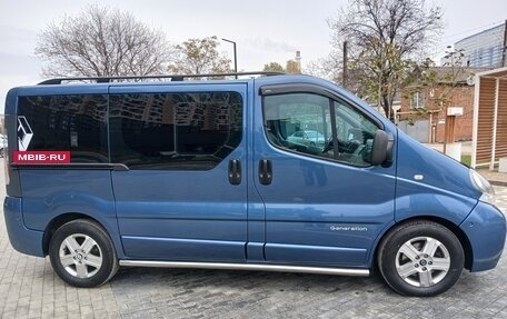 Renault Trafic, 2004 год, 2 200 000 рублей, 7 фотография