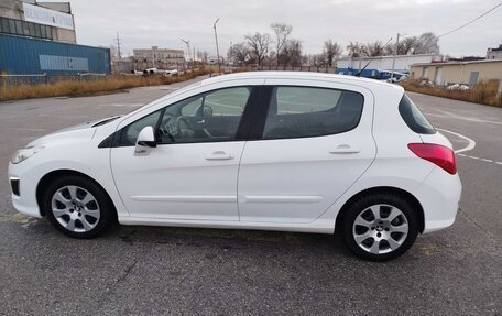 Peugeot 308 II, 2011 год, 649 000 рублей, 3 фотография