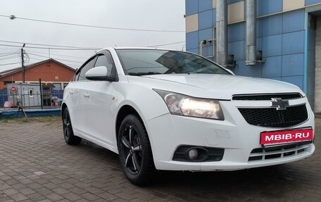 Chevrolet Cruze II, 2010 год, 730 000 рублей, 1 фотография