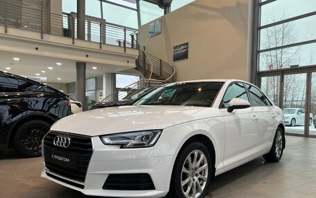 Audi A4, 2019 год, 2 880 000 рублей, 1 фотография