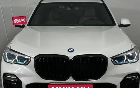 BMW X5, 2021 год, 8 900 000 рублей, 2 фотография