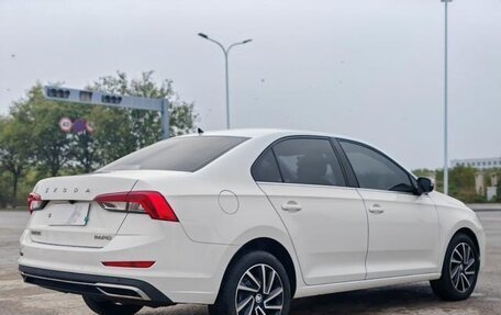 Skoda Rapid II, 2021 год, 1 295 000 рублей, 6 фотография