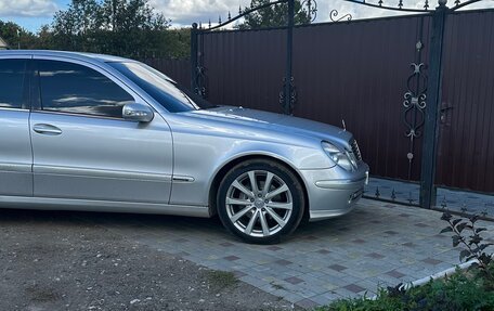 Mercedes-Benz E-Класс, 2003 год, 1 000 000 рублей, 3 фотография