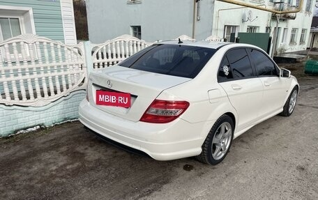 Mercedes-Benz C-Класс, 2010 год, 1 200 000 рублей, 9 фотография