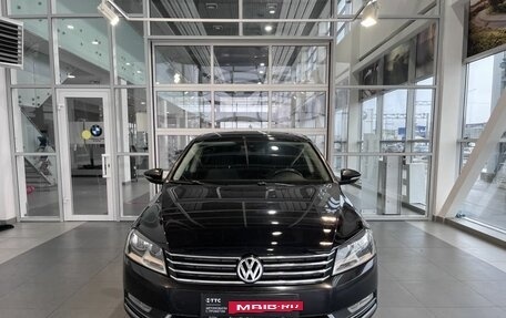 Volkswagen Passat B7, 2012 год, 1 236 000 рублей, 2 фотография