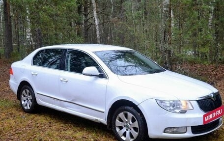 Skoda Superb III рестайлинг, 2011 год, 870 000 рублей, 2 фотография