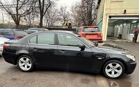 BMW 5 серия, 2003 год, 700 000 рублей, 3 фотография