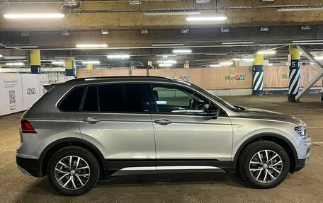 Volkswagen Tiguan II, 2018 год, 2 899 000 рублей, 5 фотография