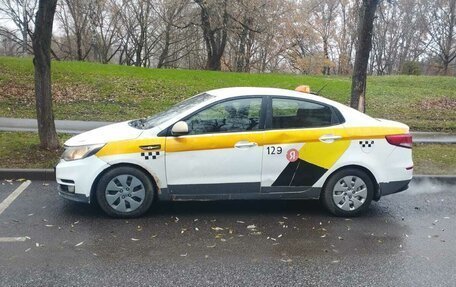 KIA Rio III рестайлинг, 2017 год, 650 000 рублей, 3 фотография