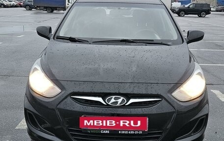 Hyundai Solaris II рестайлинг, 2014 год, 825 000 рублей, 4 фотография