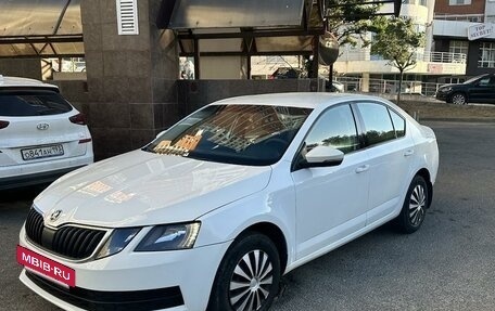 Skoda Octavia, 2018 год, 1 099 999 рублей, 2 фотография