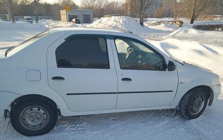 Renault Logan I, 2015 год, 500 000 рублей, 4 фотография