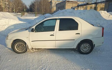 Renault Logan I, 2015 год, 500 000 рублей, 3 фотография