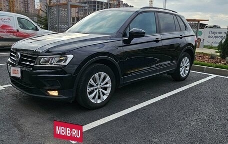 Volkswagen Tiguan II, 2020 год, 3 100 000 рублей, 2 фотография