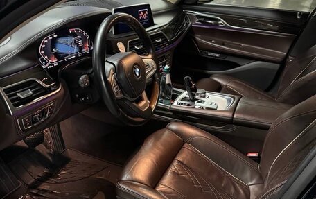 BMW 7 серия, 2015 год, 3 789 000 рублей, 14 фотография