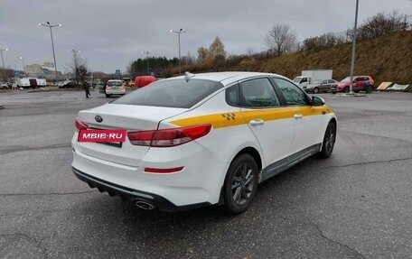 KIA Optima IV, 2019 год, 1 800 000 рублей, 5 фотография