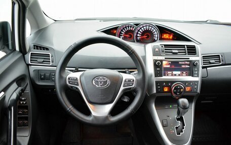 Toyota Verso I, 2012 год, 1 290 000 рублей, 11 фотография