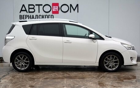 Toyota Verso I, 2012 год, 1 290 000 рублей, 6 фотография