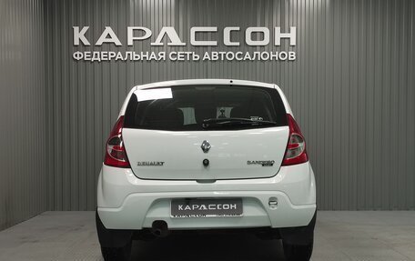 Renault Sandero I, 2013 год, 650 000 рублей, 4 фотография