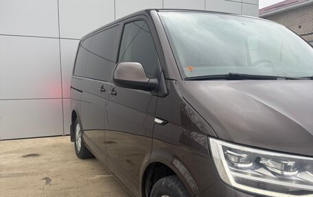 Volkswagen Multivan T6 рестайлинг, 2018 год, 3 820 000 рублей, 6 фотография