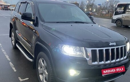 Jeep Grand Cherokee, 2012 год, 2 100 000 рублей, 2 фотография