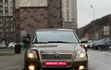 Toyota Avensis III рестайлинг, 2005 год, 675 000 рублей, 4 фотография