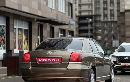 Toyota Avensis III рестайлинг, 2005 год, 675 000 рублей, 11 фотография