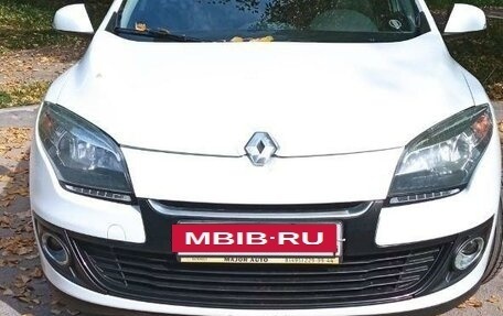 Renault Megane III, 2013 год, 840 000 рублей, 3 фотография