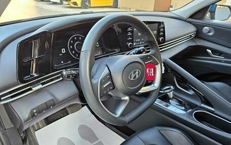 Hyundai Elantra, 2022 год, 2 140 000 рублей, 12 фотография