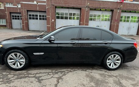 BMW 7 серия, 2012 год, 2 390 000 рублей, 3 фотография