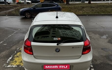 BMW 1 серия, 2010 год, 990 000 рублей, 6 фотография