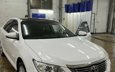 Toyota Camry, 2014 год, 1 670 000 рублей, 5 фотография