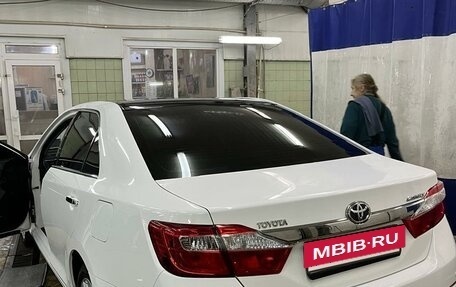 Toyota Camry, 2014 год, 1 670 000 рублей, 4 фотография