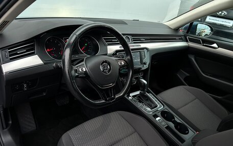 Volkswagen Passat B8 рестайлинг, 2017 год, 1 768 600 рублей, 5 фотография