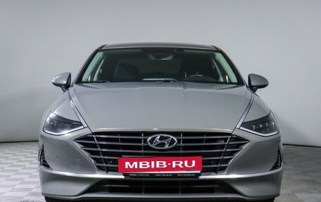 Hyundai Sonata VIII, 2019 год, 2 370 000 рублей, 2 фотография