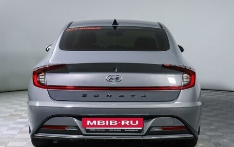 Hyundai Sonata VIII, 2019 год, 2 370 000 рублей, 6 фотография