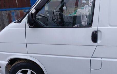 Volkswagen Transporter T4, 1993 год, 550 000 рублей, 4 фотография