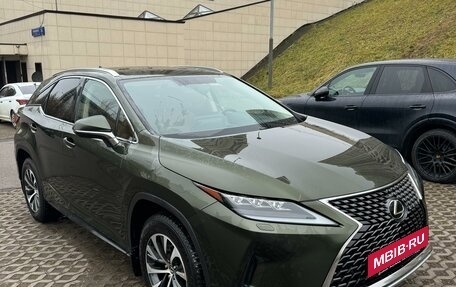 Lexus RX IV рестайлинг, 2020 год, 6 000 000 рублей, 3 фотография